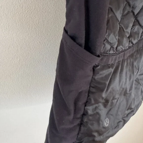 Lululemon Down For A Run Vest - Picture 4 of 10
